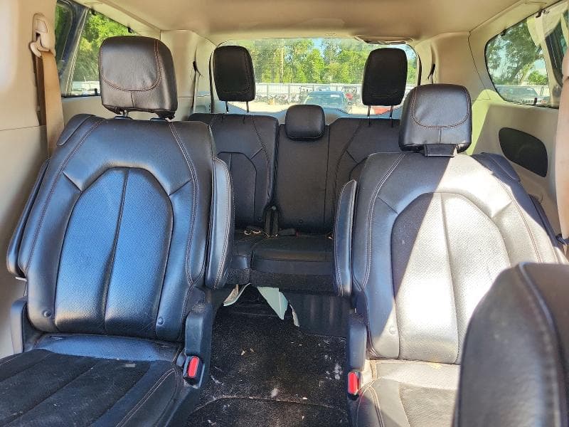 2020 CHRYSLER PACIFICA TOURING L 10