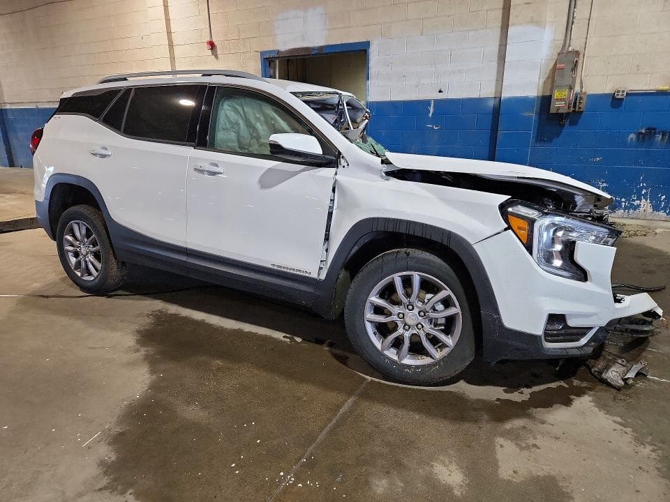 2024 GMC TERRAIN SLT 4