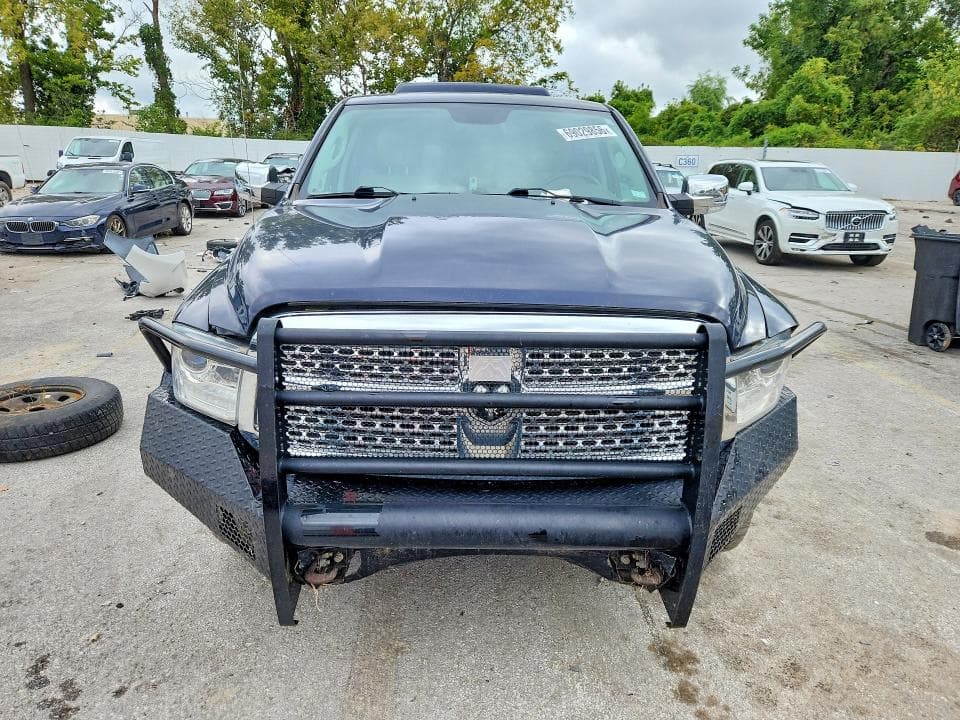 2017 RAM 1500 LARAMIE 5