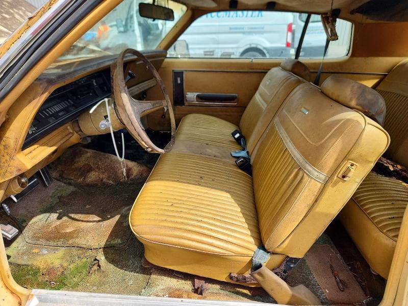 1973 CHRYSLER NEWPORT 7