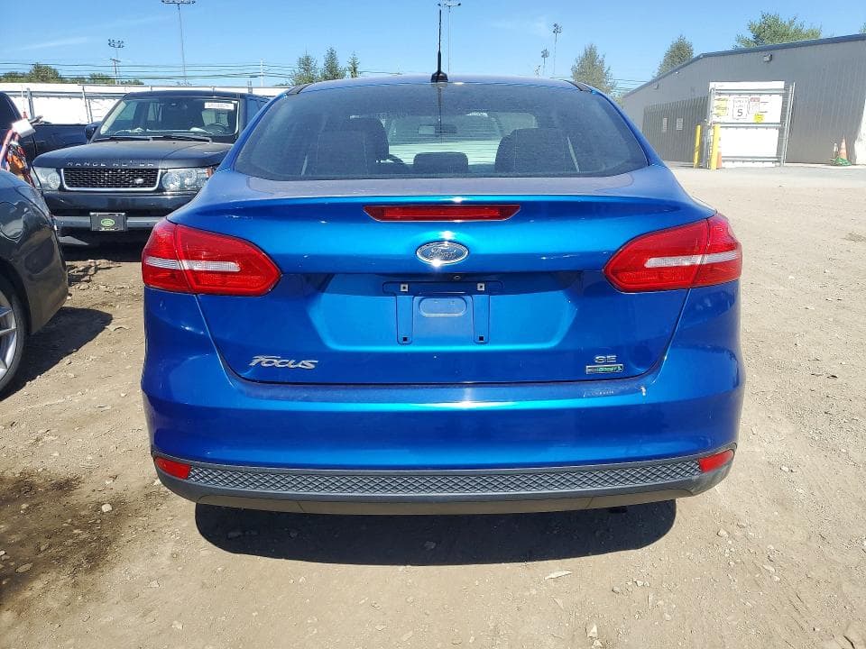 2018 FORD FOCUS SE 6