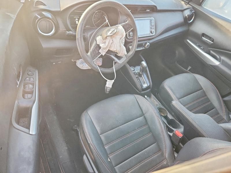 2020 NISSAN KICKS SR 8