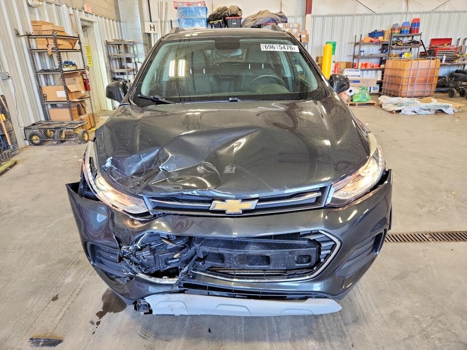 2017 CHEVROLET TRAX 1LT 5