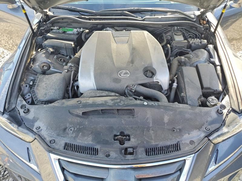 2017 LEXUS IS 300 11