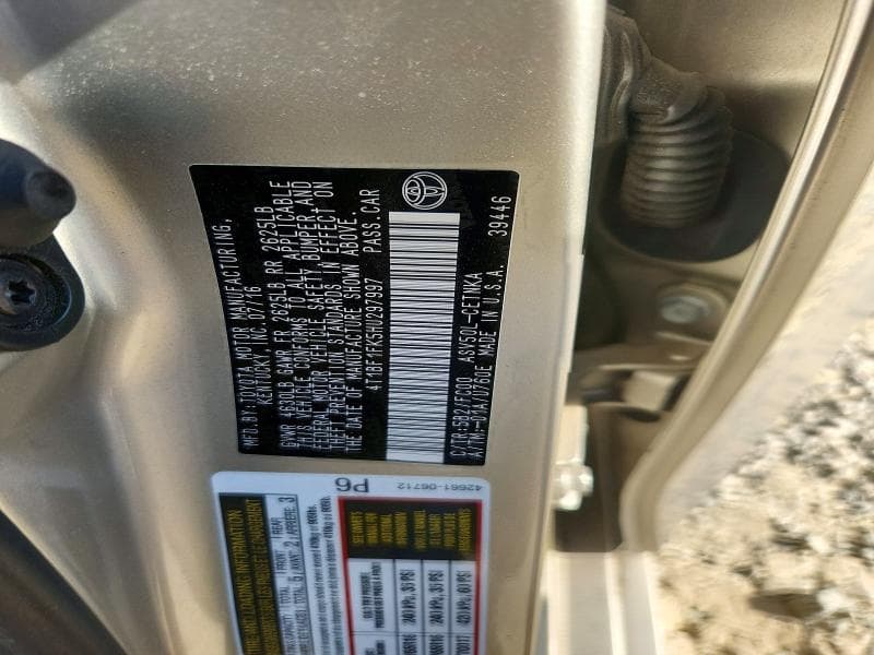 2017 TOYOTA CAMRY LE 12
