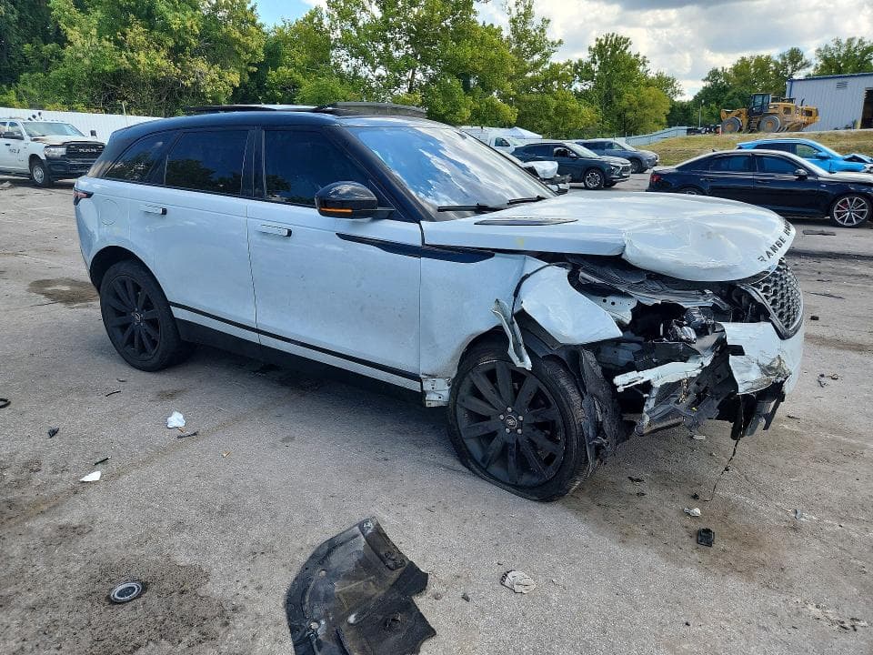 2018 LAND ROVER RANGE ROVER VELAR R-DYNAMIC SE 4