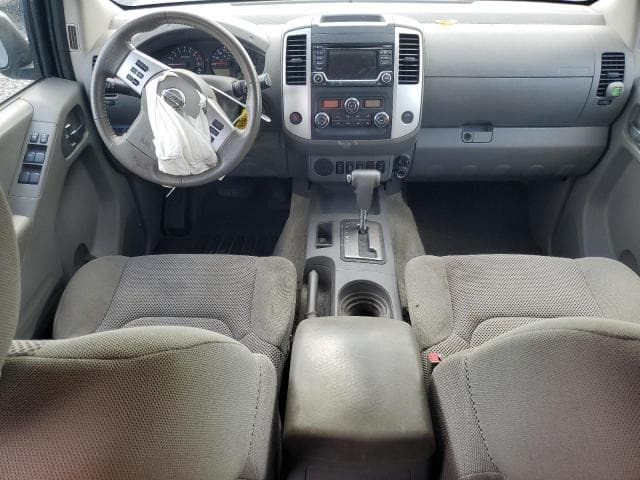 2017 NISSAN FRONTIER SV 8