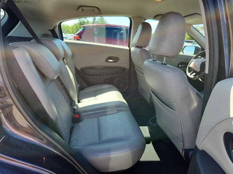 2017 HONDA HR-V LX 10