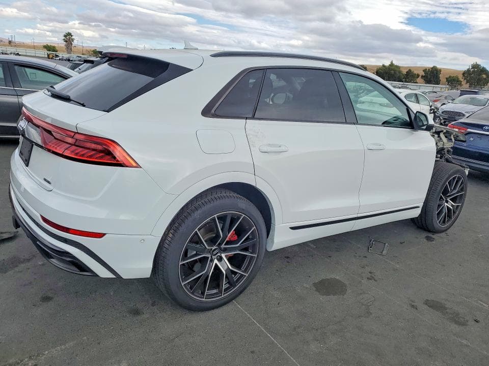 2019 AUDI Q8 PRESTIGE S-LINE 3