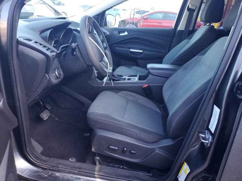 2017 FORD ESCAPE SE 7