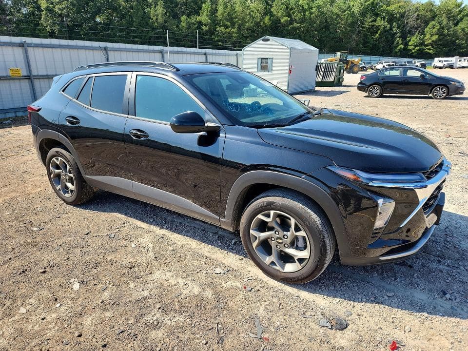 2026 CHEVROLET TRAX 1LT 4