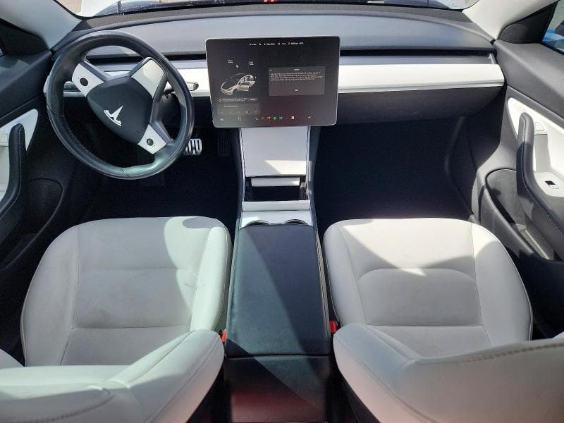 2018 TESLA MODEL 3 8