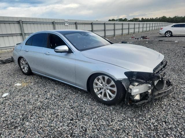 2017 MERCEDES-BENZ E 300 4MATIC 4