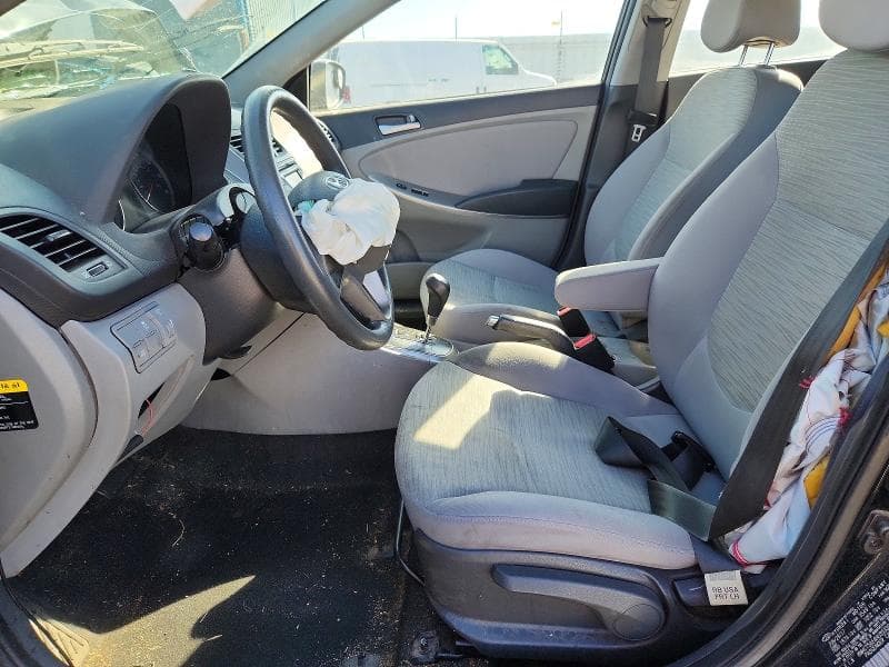 2017 HYUNDAI ACCENT SE 7