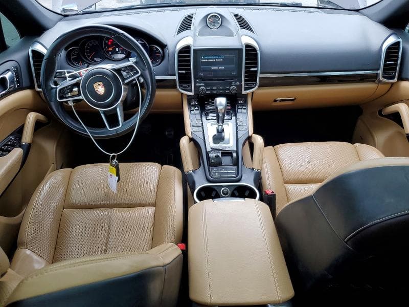 2017 PORSCHE CAYENNE 8