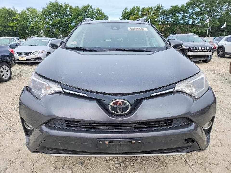 2018 TOYOTA RAV4 XLE 5
