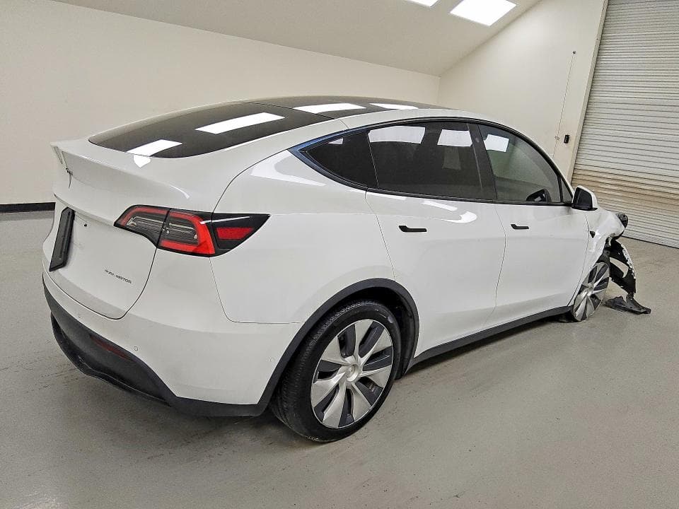 2020 TESLA MODEL Y 3