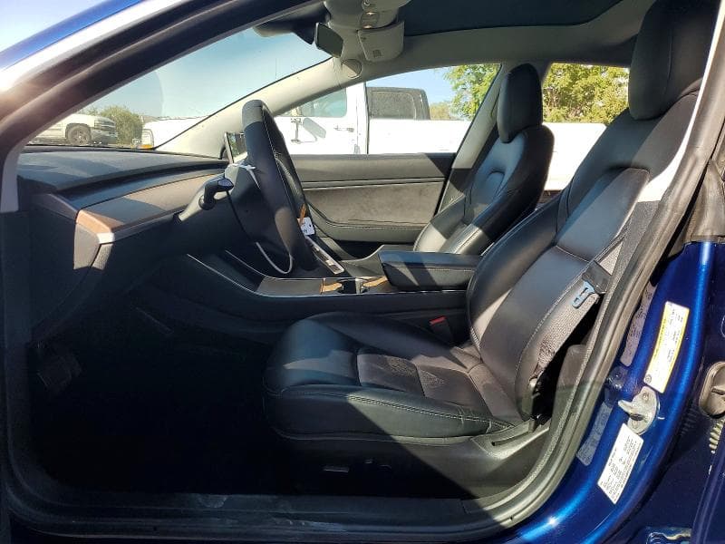 2019 TESLA MODEL 3 7