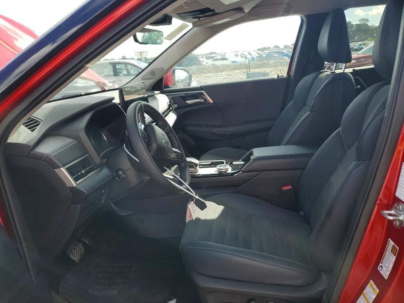 2025 MITSUBISHI OUTLANDER SE 7