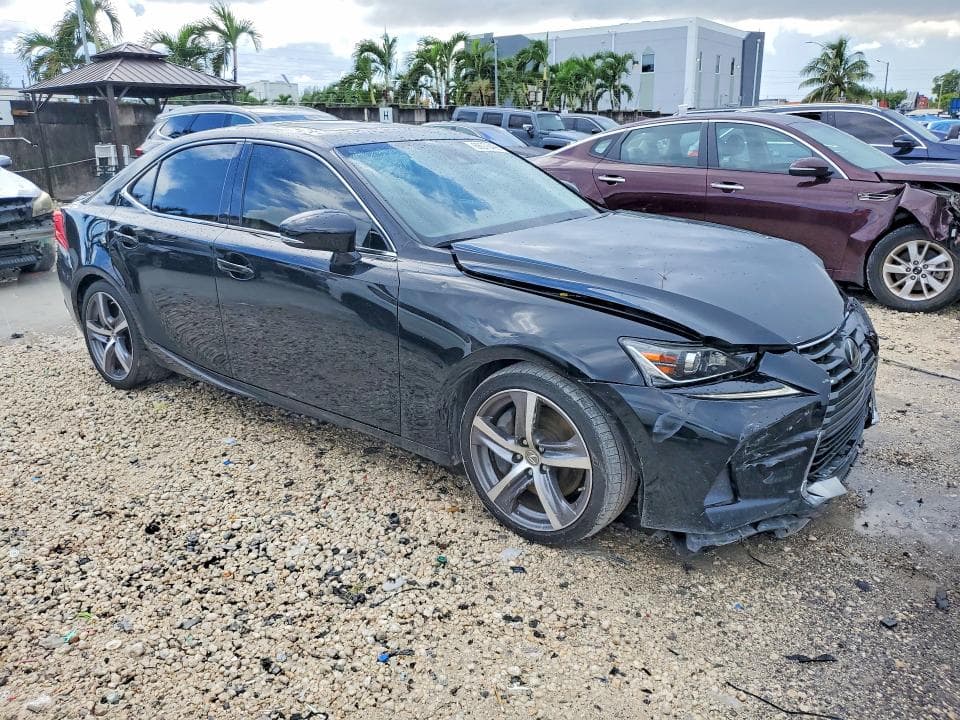 2017 LEXUS IS 200T 4