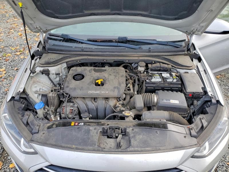 2017 HYUNDAI ELANTRA SE 11