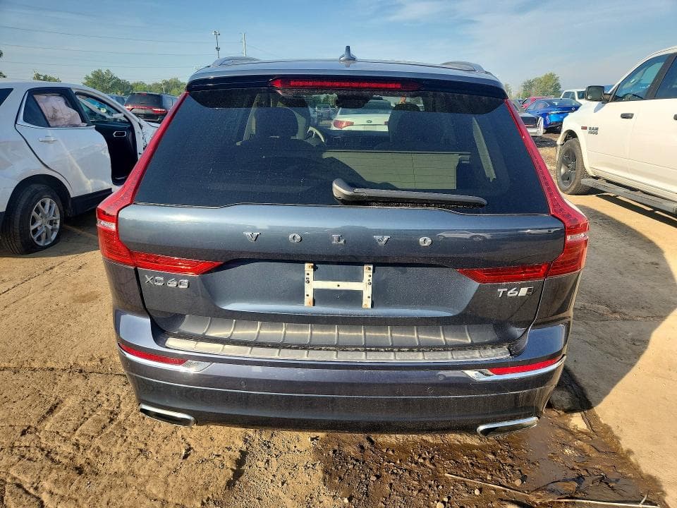 2020 VOLVO XC60 T6 INSCRIPTION 6