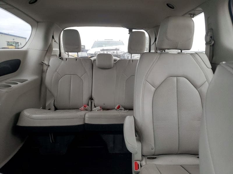 2021 CHRYSLER VOYAGER LXI 10
