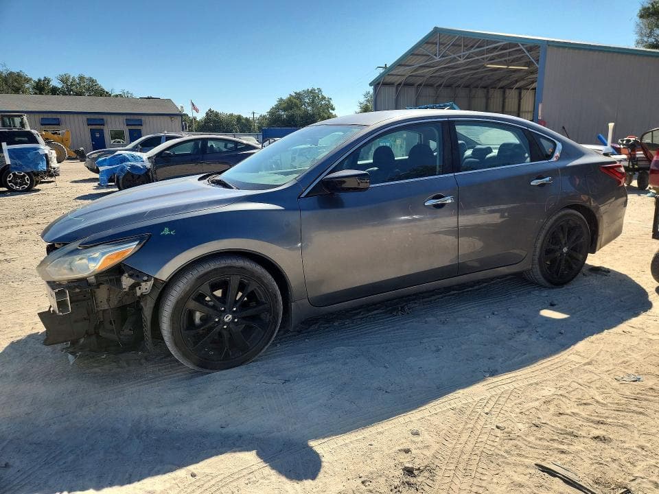 2017 NISSAN ALTIMA 2.5 SR - 1