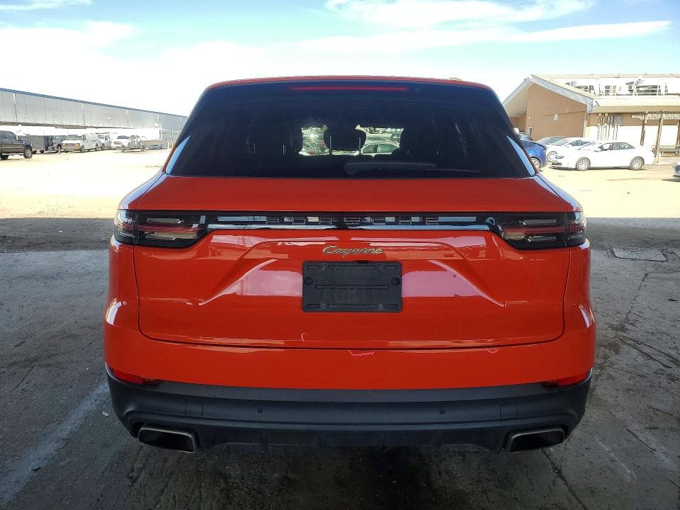 2021 PORSCHE CAYENNE E-HYBRID 6