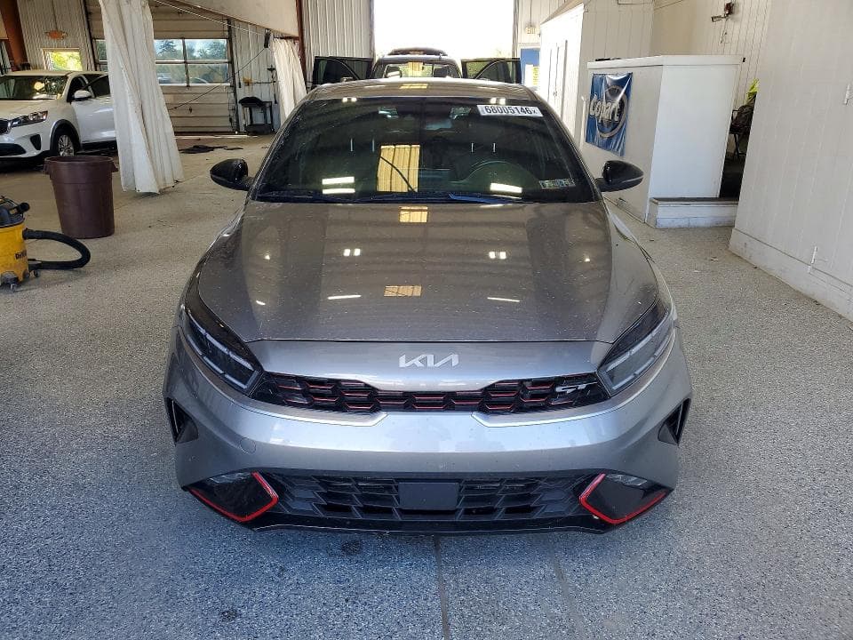 2023 KIA FORTE GT 5