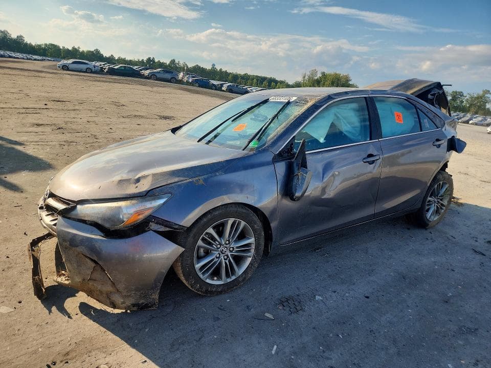 2017 TOYOTA CAMRY SE - 1