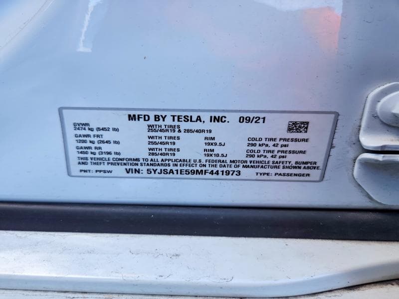 2021 TESLA MODEL S 12