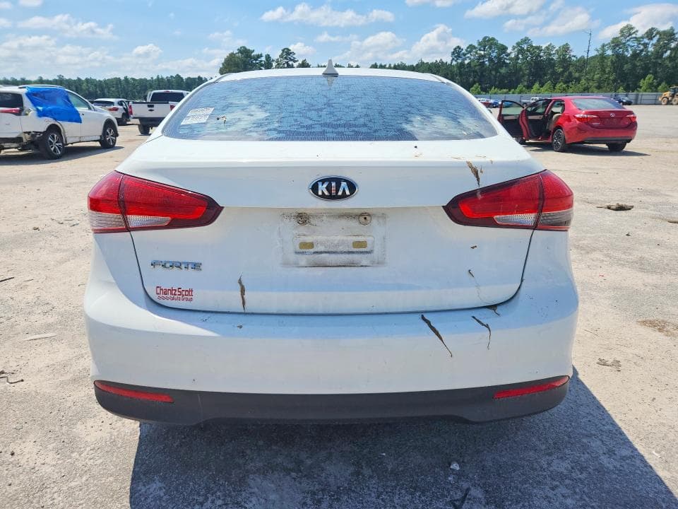 2017 KIA FORTE LX 6