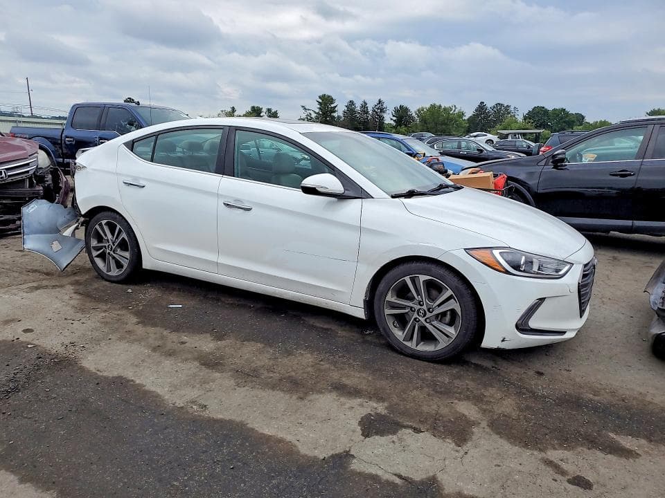 2017 HYUNDAI ELANTRA LIMITED 4