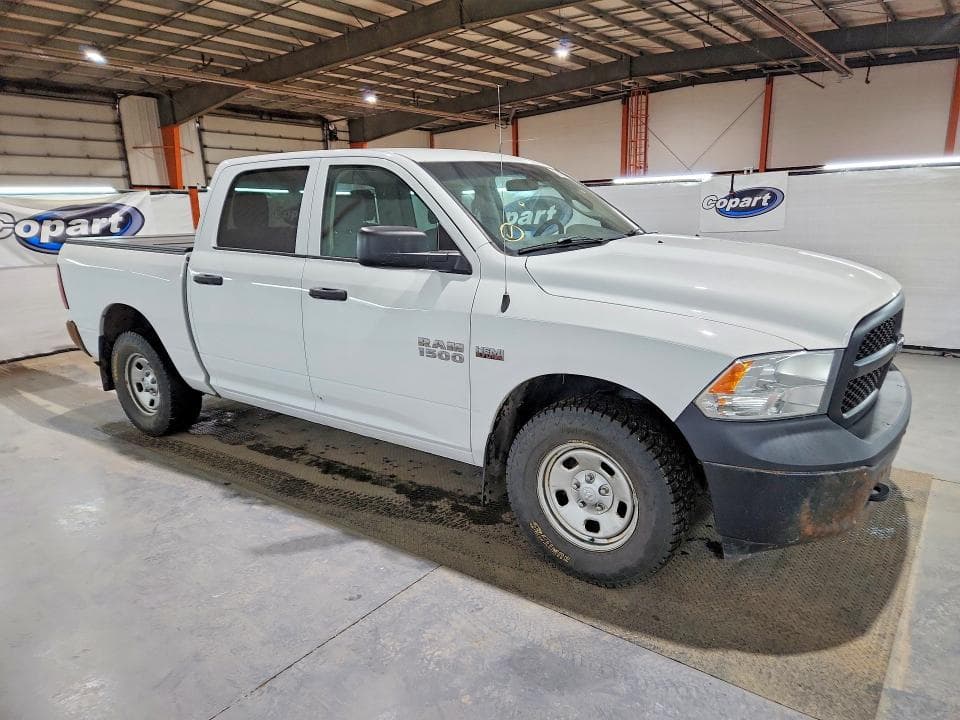 2018 RAM 1500 ST 4