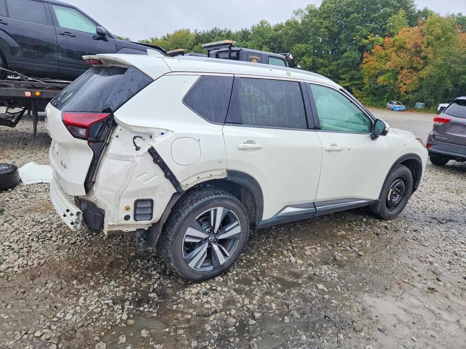 2021 NISSAN ROGUE SL 3