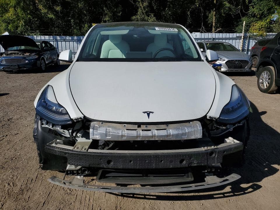 2022 TESLA MODEL Y 5