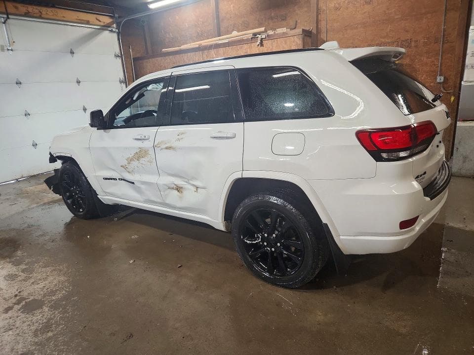 2021 JEEP GRAND CHEROKEE LAREDO 2