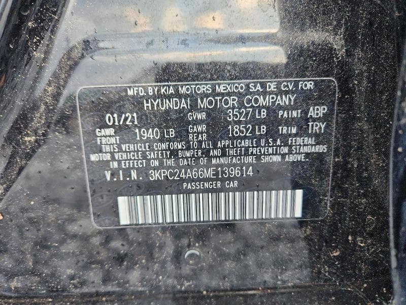 2021 HYUNDAI ACCENT SE 12