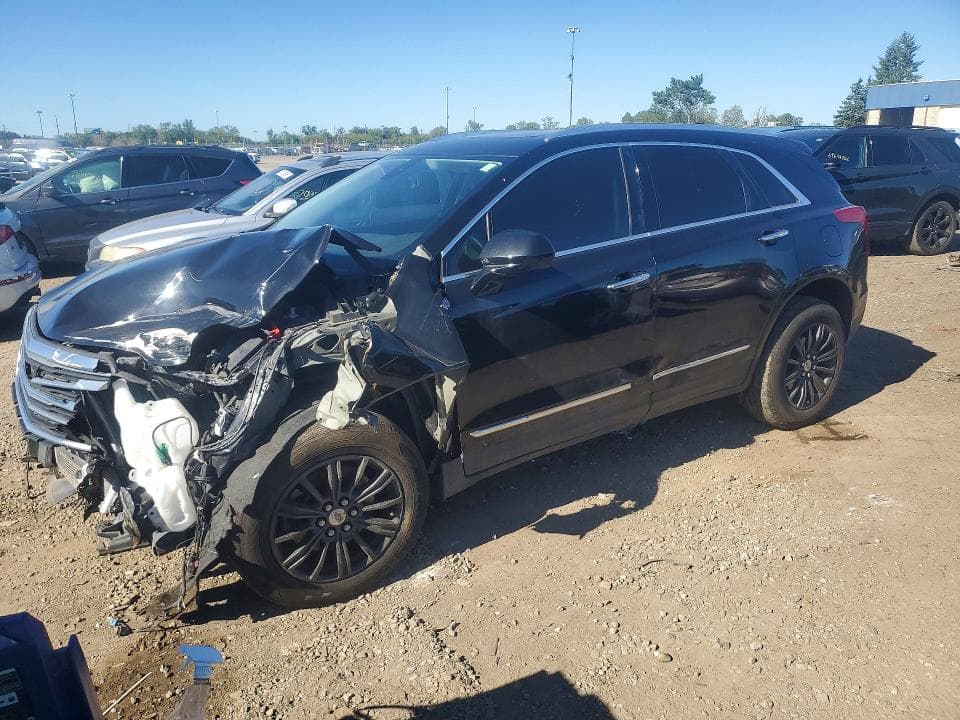 2017 CADILLAC XT5 LUXURY - 1
