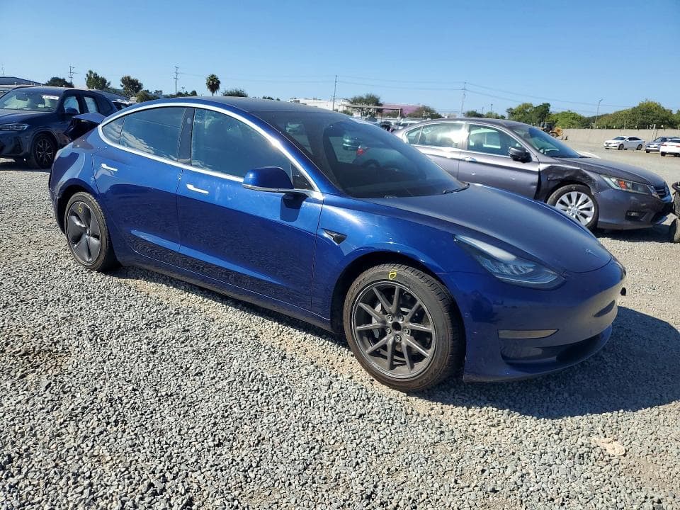 2020 TESLA MODEL 3 4