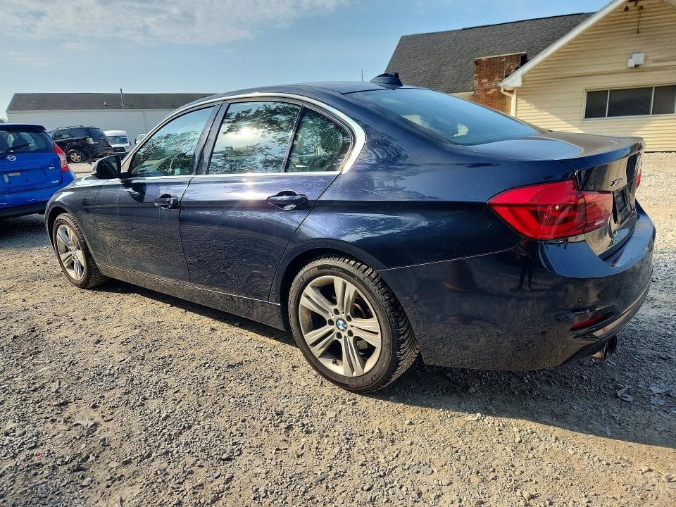 2017 BMW 330 XI 2