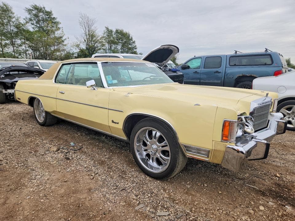 1977 CHRYSLER NEWPORT 4