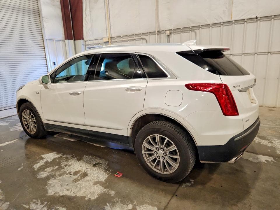 2018 CADILLAC XT5 LUXURY 2