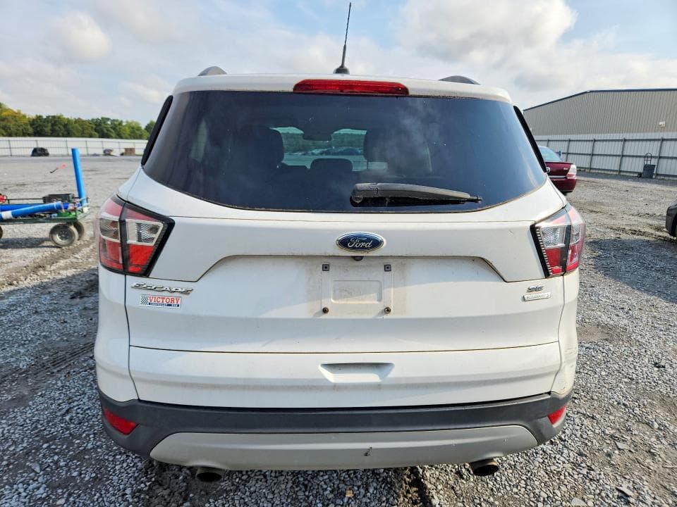 2018 FORD ESCAPE SE 6