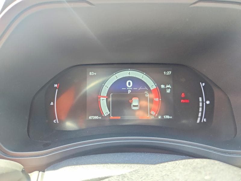 2025 TOYOTA GRAND HIGHLANDER XLE 9
