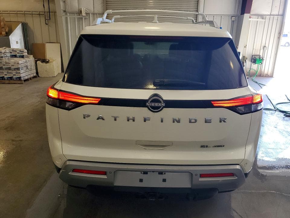 2022 NISSAN PATHFINDER SL 6