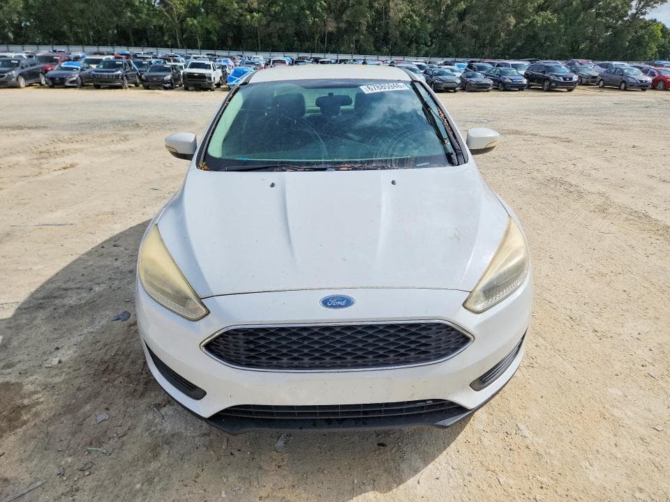 2017 FORD FOCUS SE 5