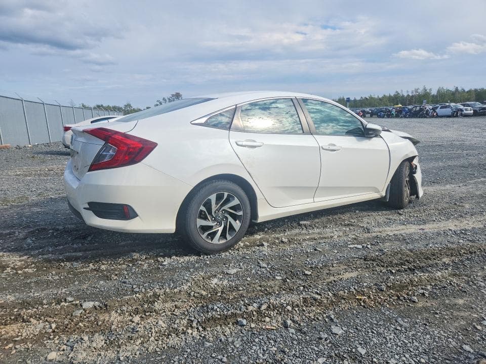 2018 HONDA CIVIC EX 3
