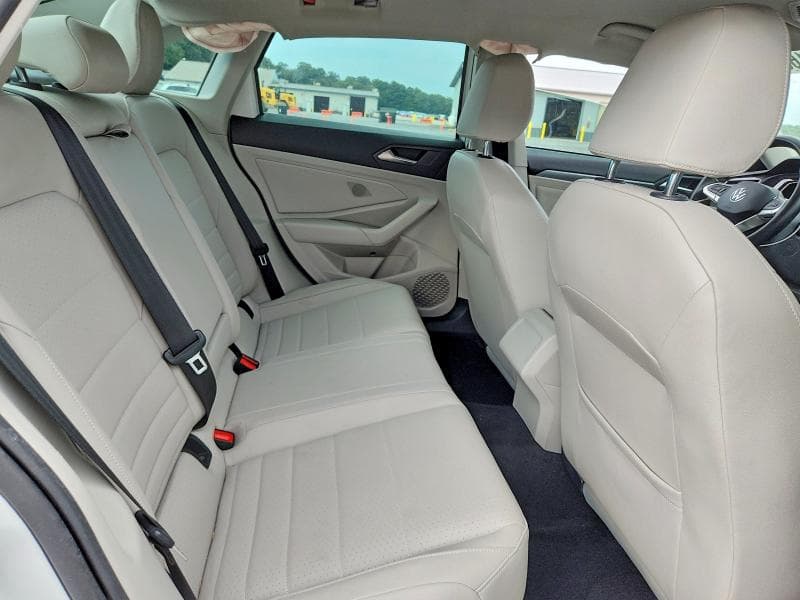 2023 VOLKSWAGEN JETTA SE 10